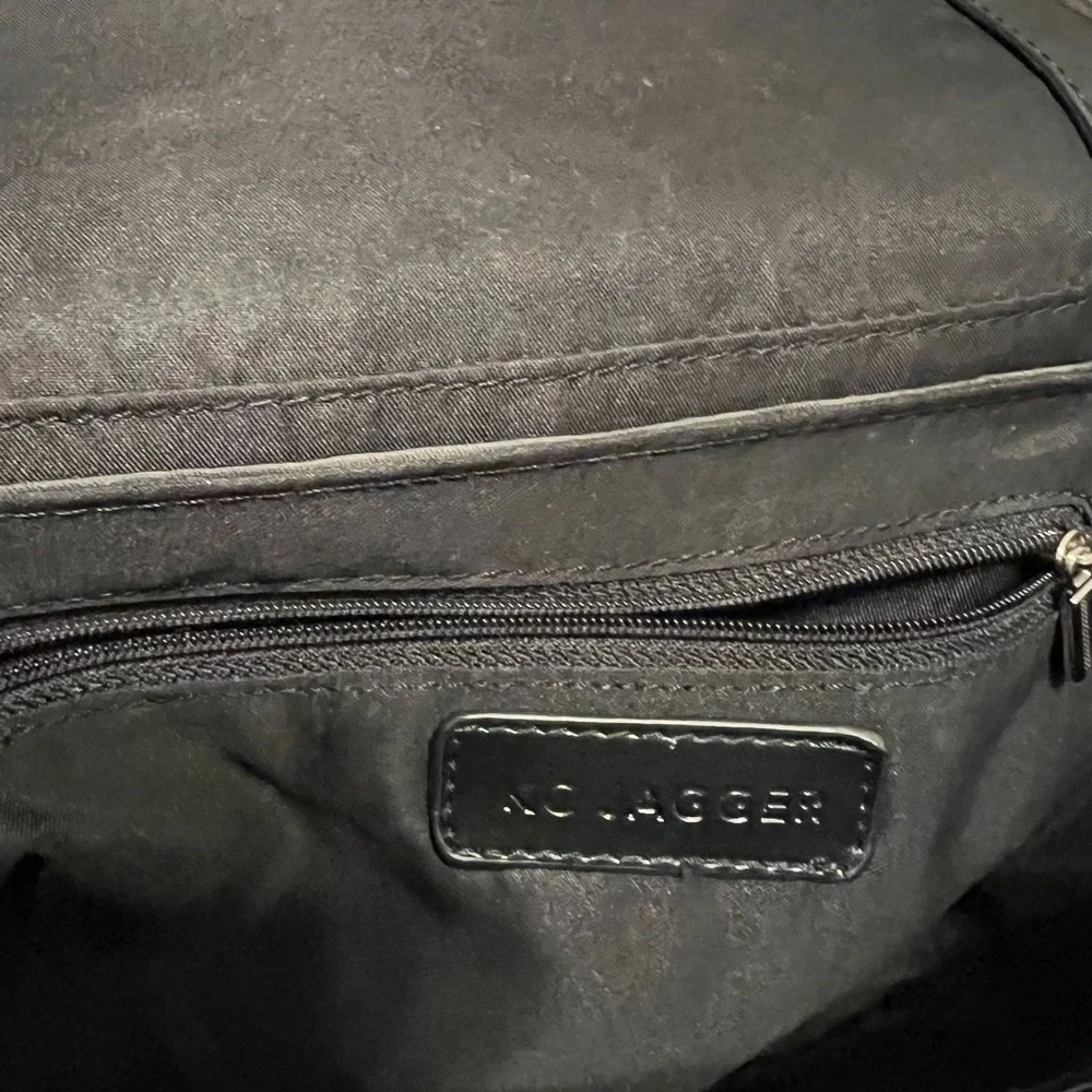 KC JAGGER Black & Silver Studded Leather Crossbody Bag - Picture 3 of 11